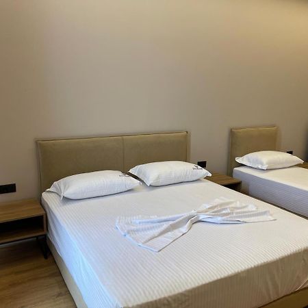Dia Mare Deluxe Lejlighedshotel Vlorë Eksteriør billede