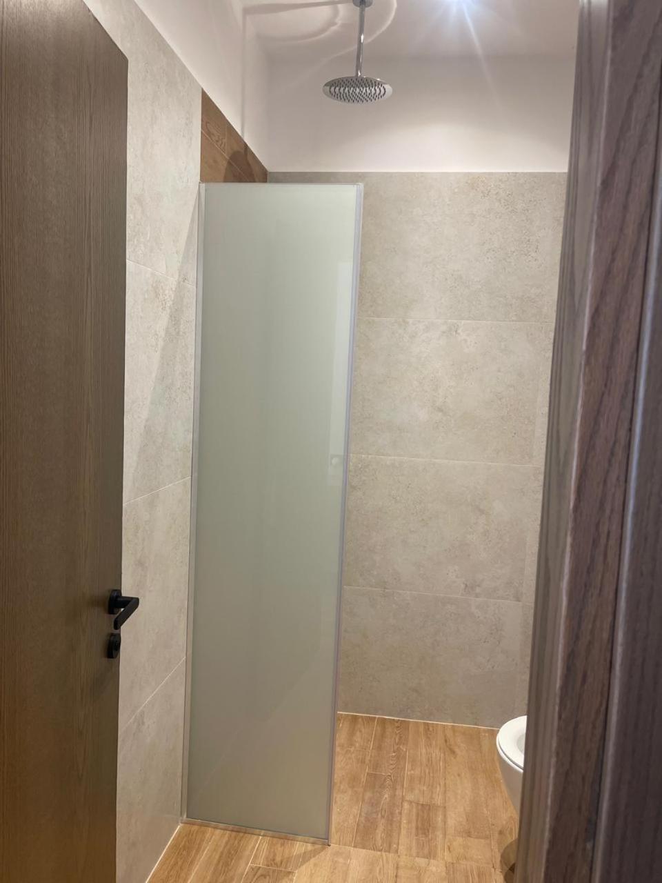 Dia Mare Deluxe Lejlighedshotel Vlorë Eksteriør billede